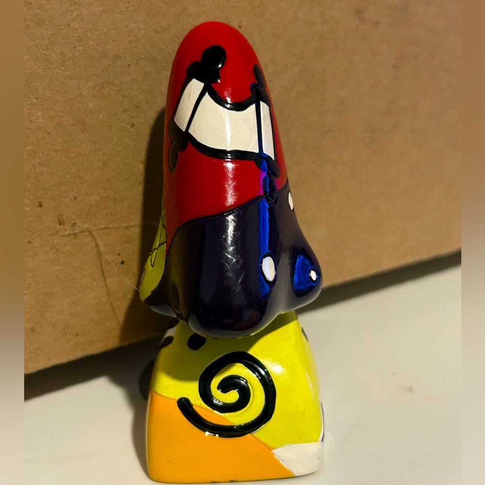 Colorful Abstract Picasso style eyeglass holder!